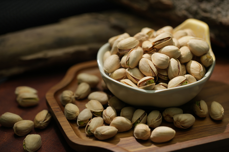 開(kāi)心果可(kě)以生(shēng)吃(chī)嗎(ma)?